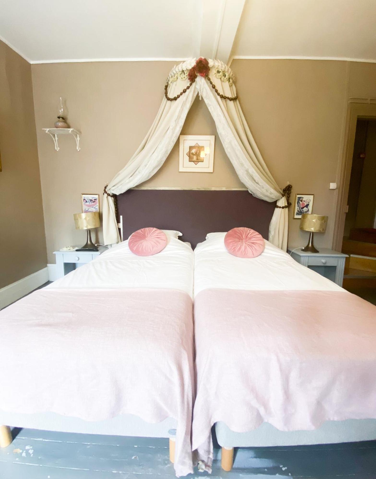 Chambres D'Hotes La Villa Alienor Лез-Анделі Екстер'єр фото