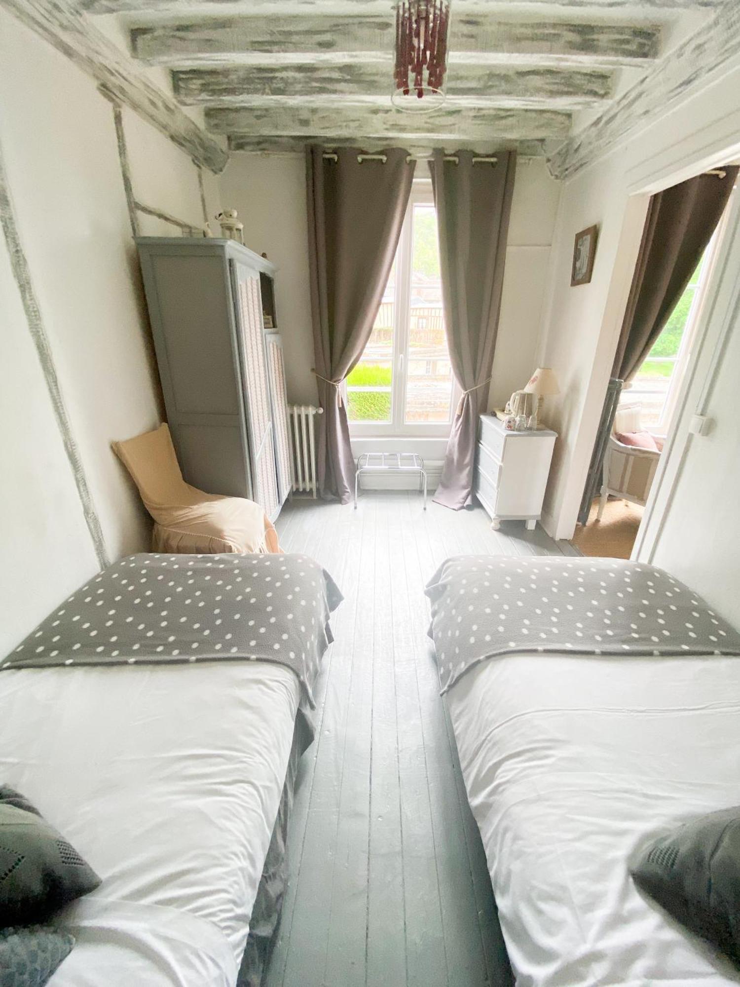 Chambres D'Hotes La Villa Alienor Лез-Анделі Екстер'єр фото