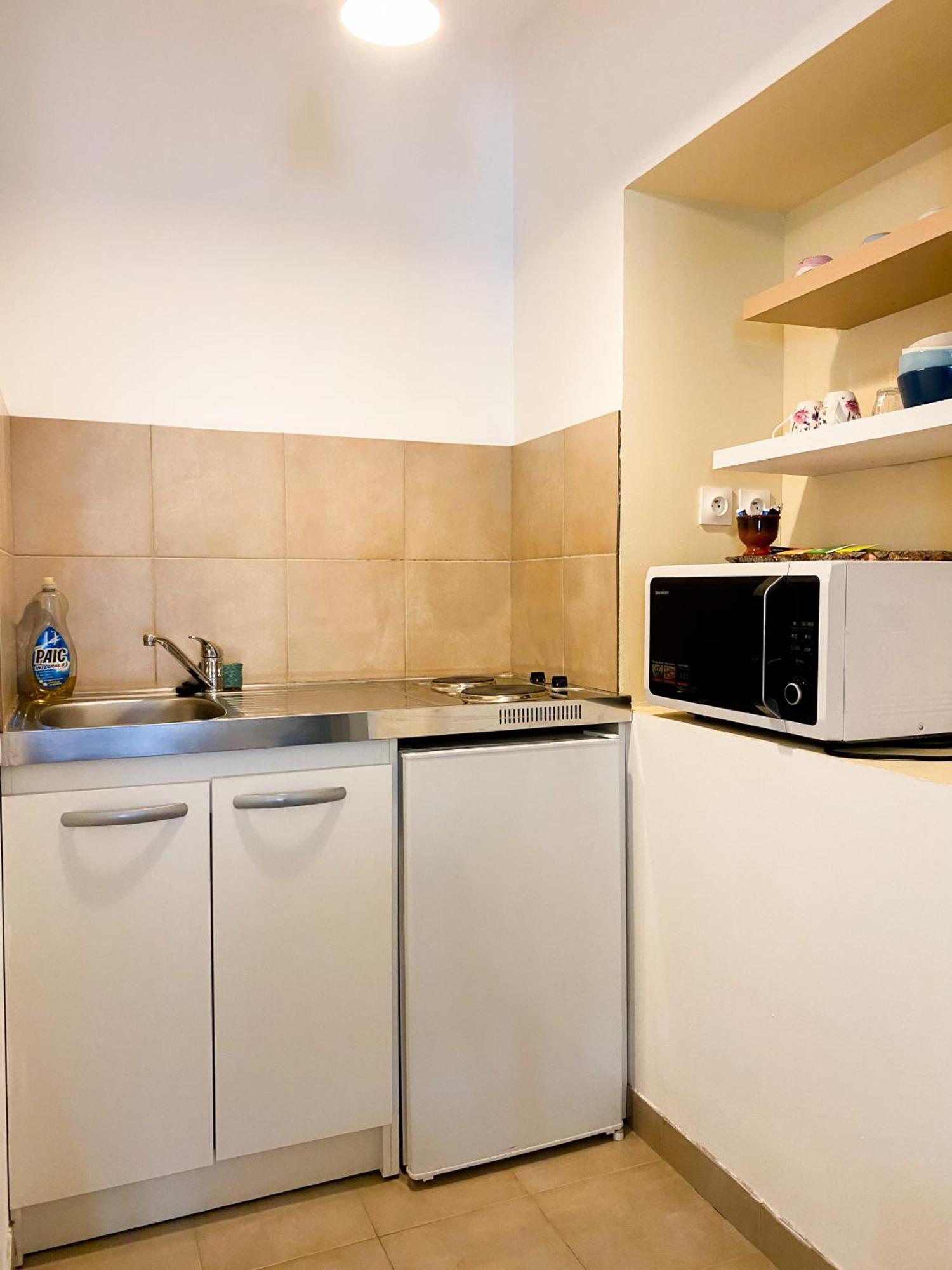 Chambres D'Hotes La Villa Alienor Лез-Анделі Екстер'єр фото